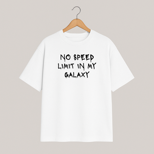 T-shirt oversize COSMIC OUTLAWS "No speed limit in my galaxy"