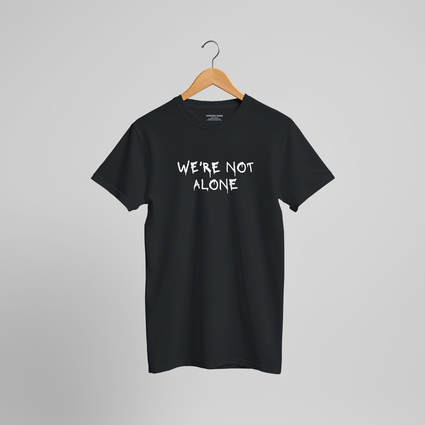 T-shirt COSMIC OUTLAWS "We're not alone"