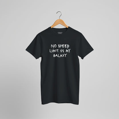 T-shirt COSMIC OUTLAWS "No speed limit in my galaxy"