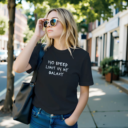 T-shirt COSMIC OUTLAWS "No speed limit in my galaxy"